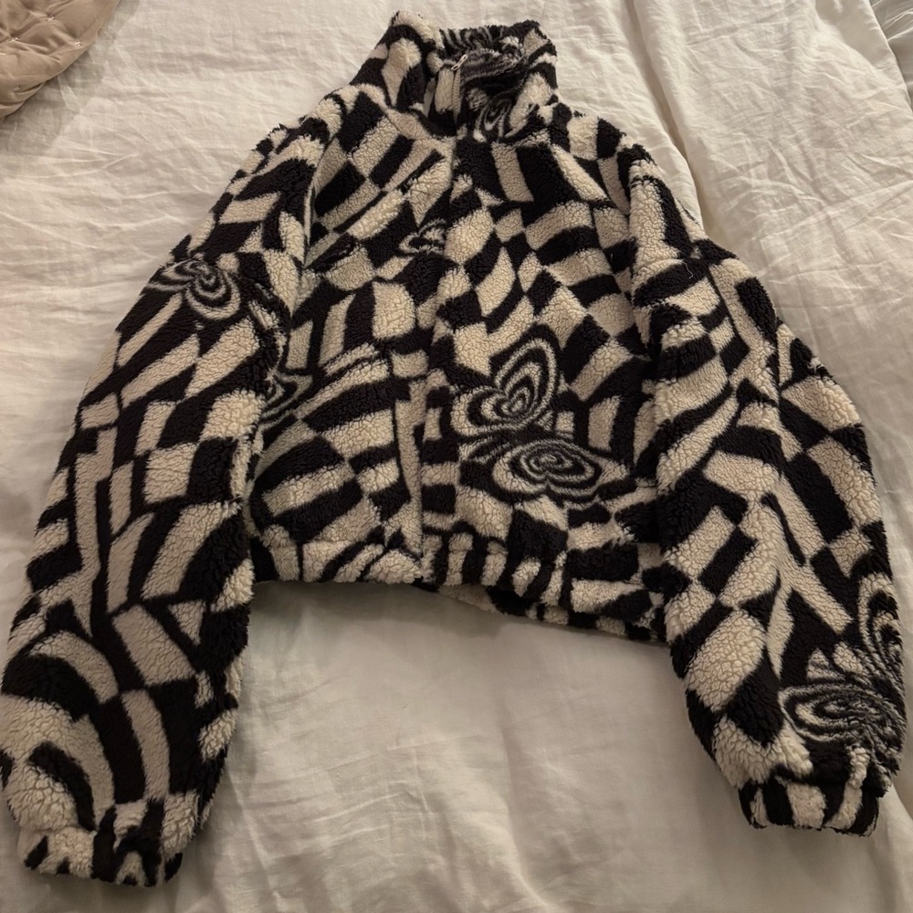 Urban Outfitters Olivia Sherpa Fleece Zip Up Jacket Butterfly